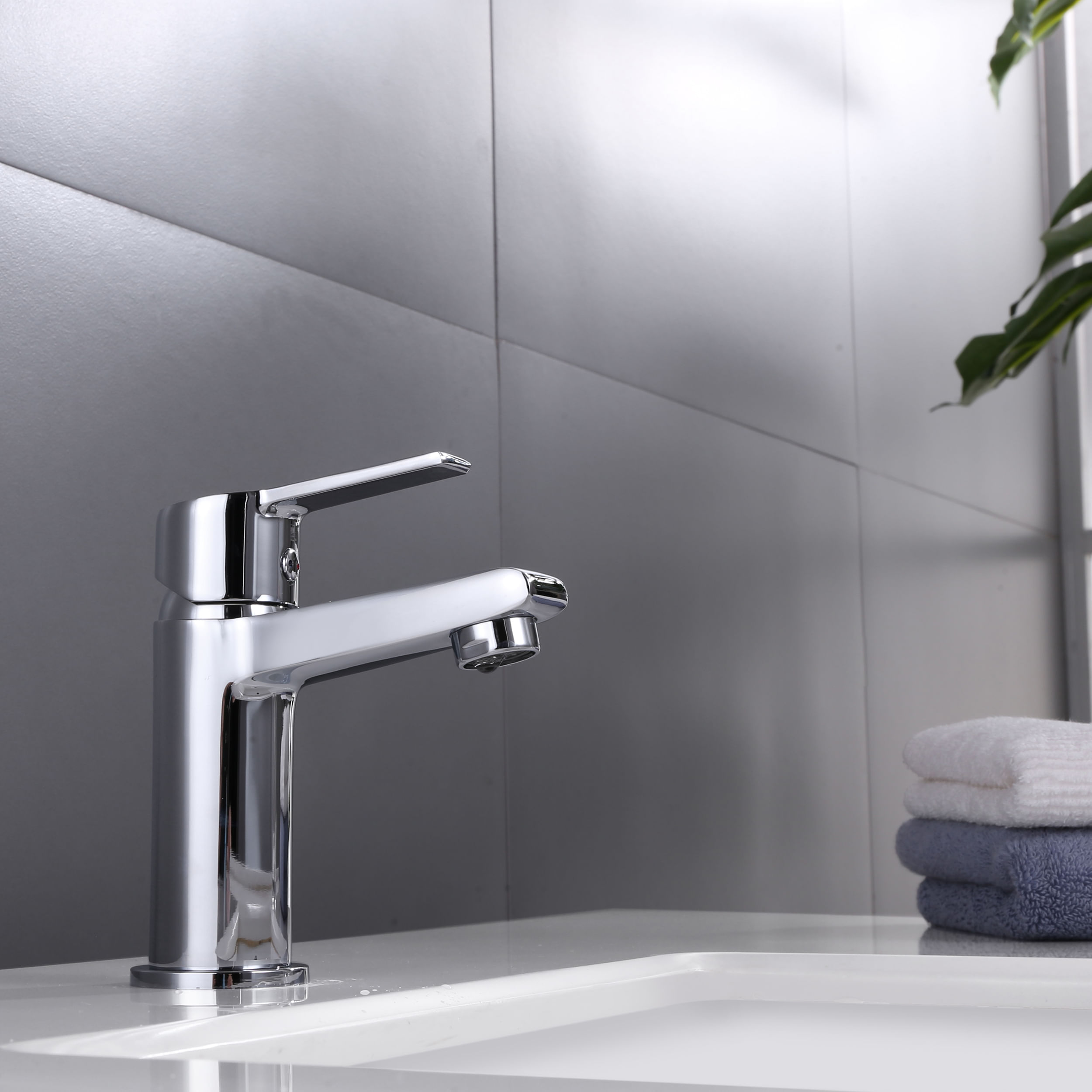 Tina Single Plus Con Antideslizante 140x70x36 cm | mK.cl